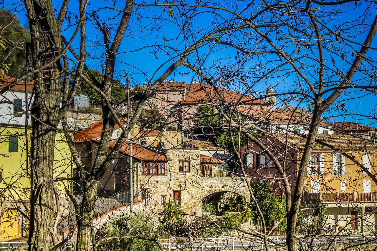 Bed & Breakfast Ca' Di Vissai Arnasco Екстер'єр фото